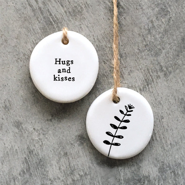 4094 Floral Hanger - Hugs & Kisses