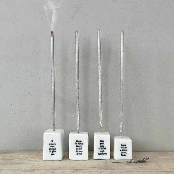 5855 Cube Holder - Love makes a House