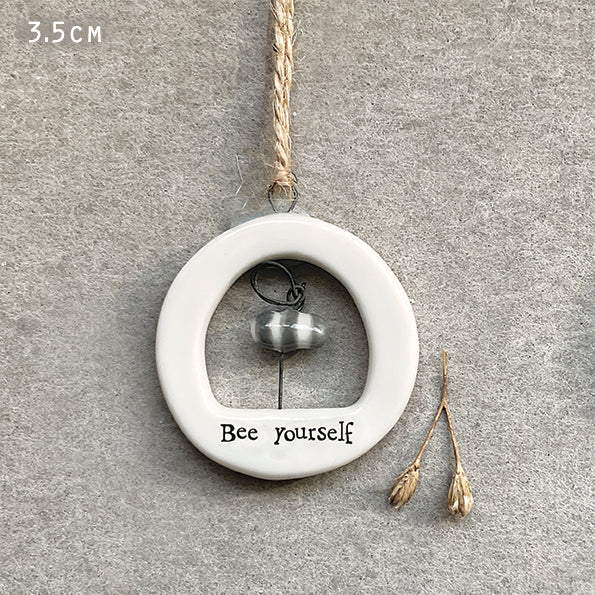 6632 Cut Out Hanger - Bee Yourself