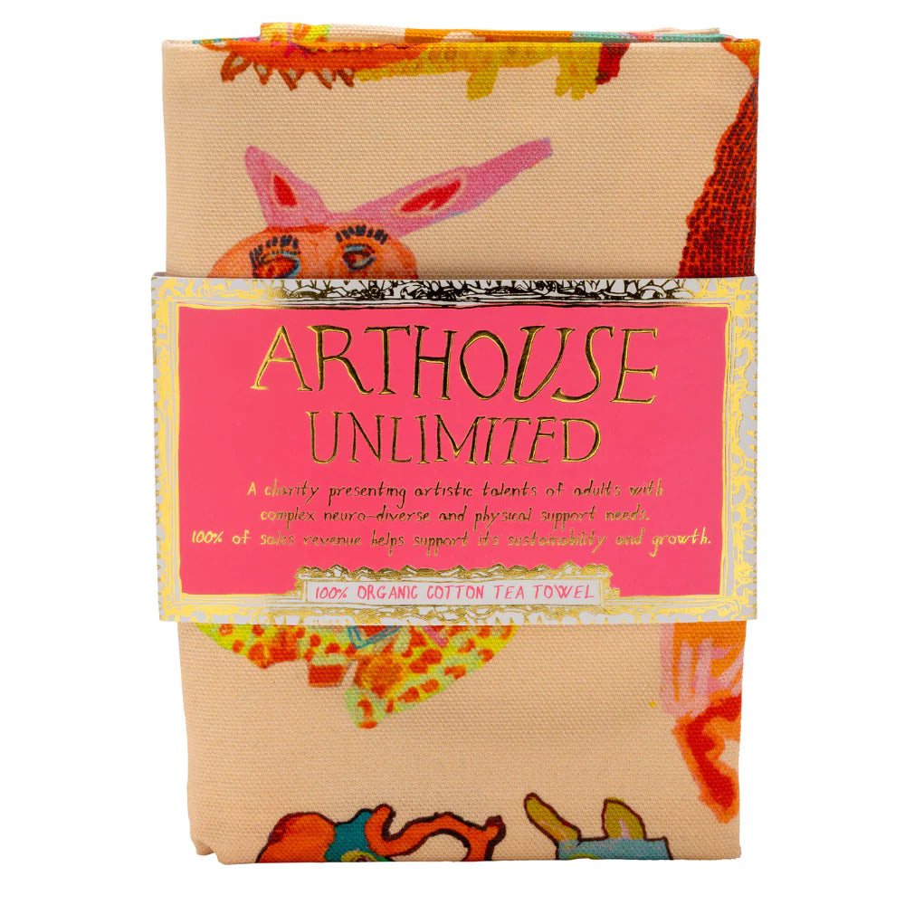 Tea079 Organic Cotton Tea Towel - Hugging Animals