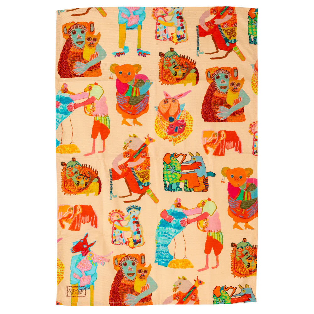 Tea079 Organic Cotton Tea Towel - Hugging Animals