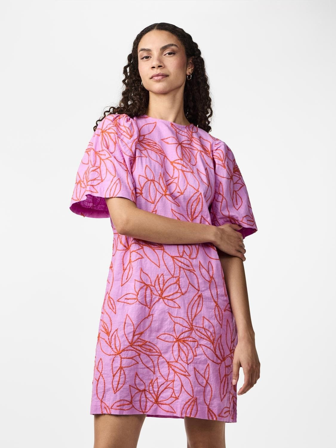 26035396 YASconea SS Dress New S