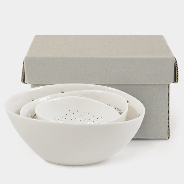 6107 Set of 3 bowls-Stars, dashes & dots