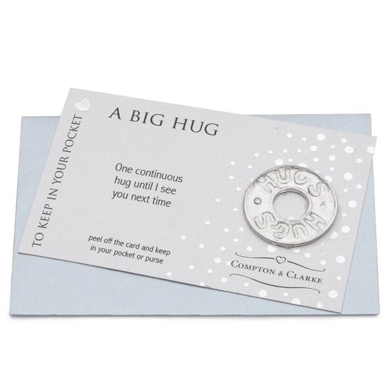 Cc181 Carded Hug Charm