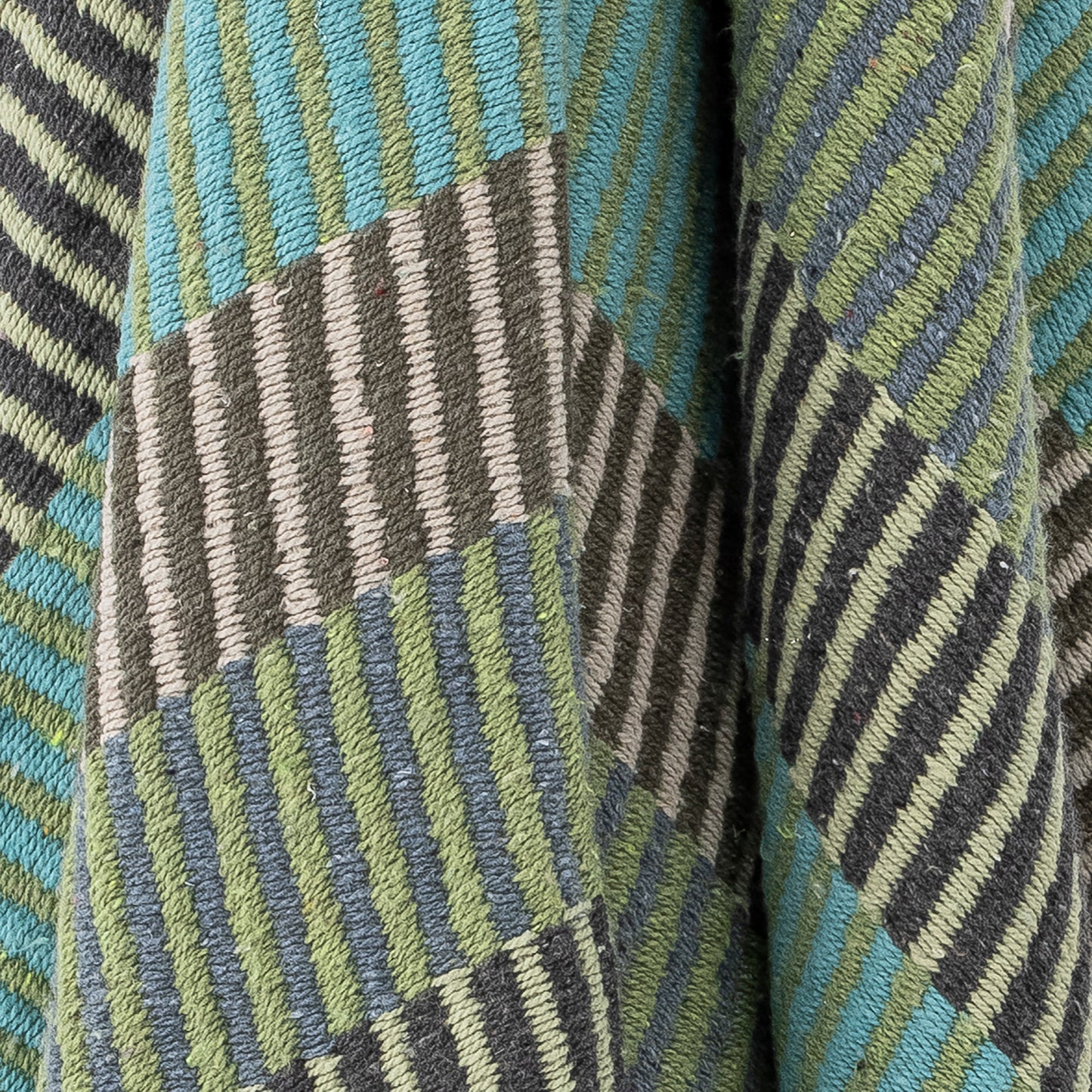 82059372 Isnel Throw Blue - Recycled Cotton