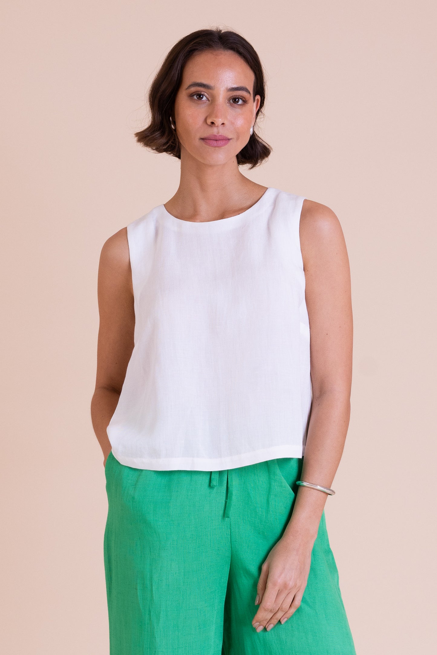 LV4293 Button Back Shell Top