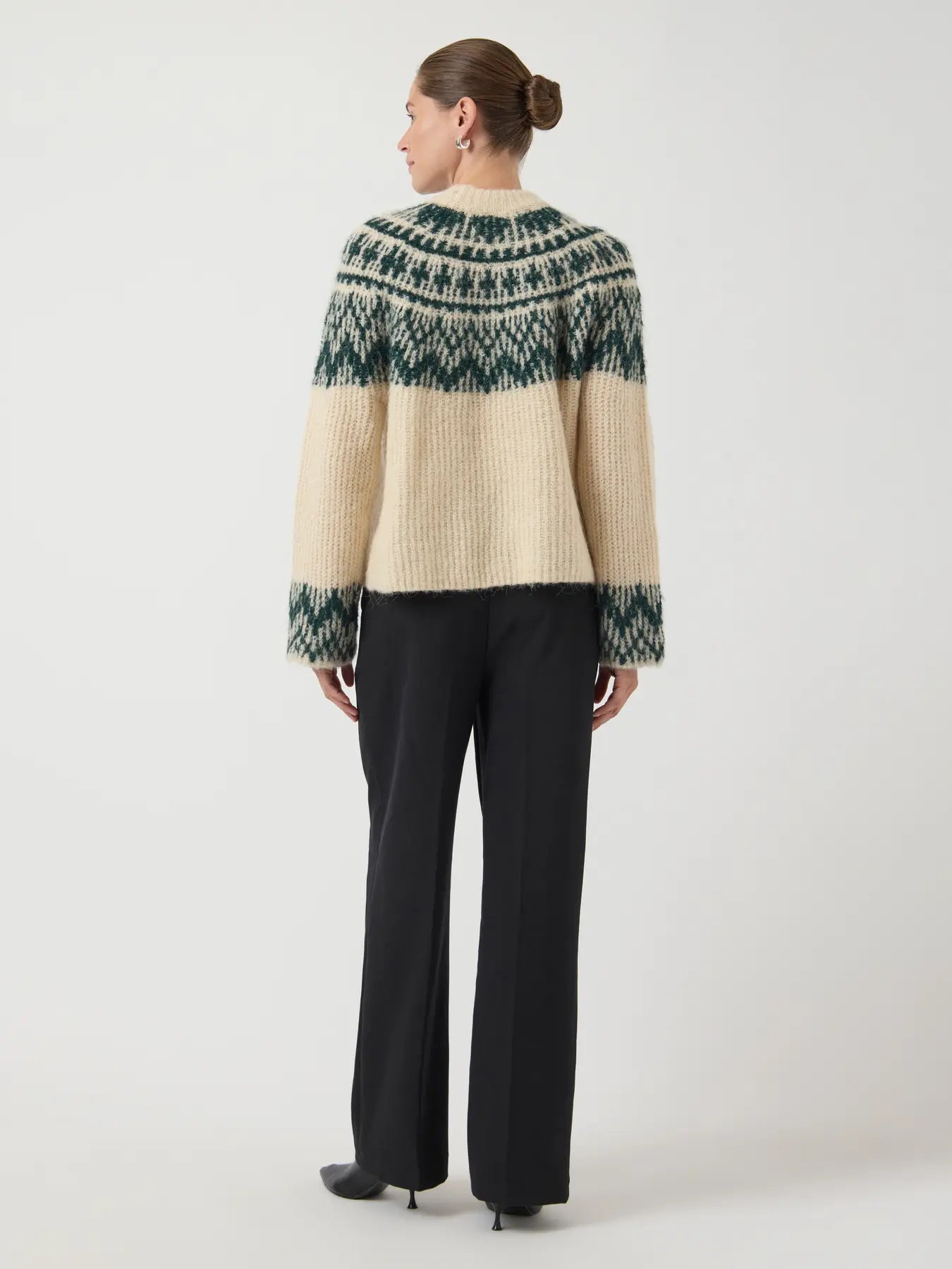 26038423 YASliri Wool Blend Knit Pullover