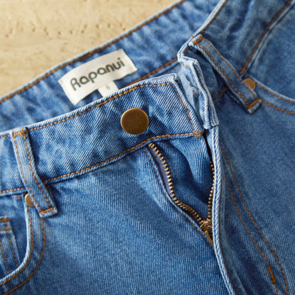 Women's Straight Leg Jeans