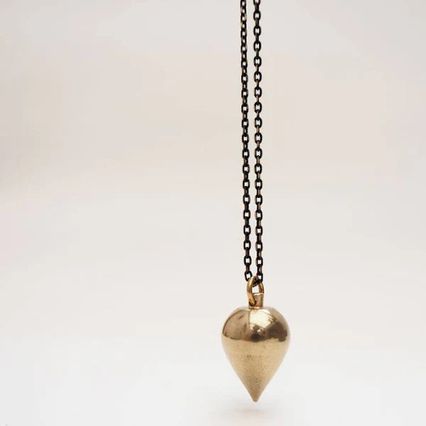 CONSTA/16 consta majestic teardrop long necklace