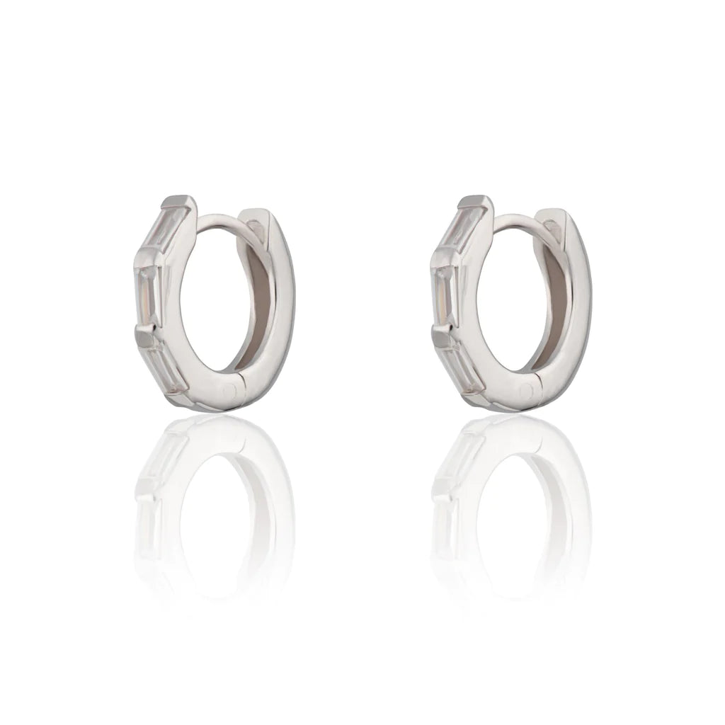 SPESSS164 Baguette Huggie Clear Stones - SS