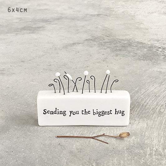 5567 Porcelain scene - Sending you the biggest