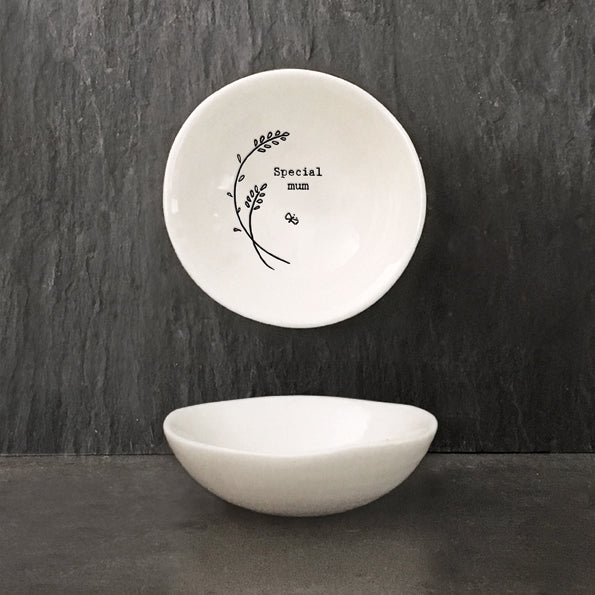 6111 Small Hedgerow bowl Special Mum
